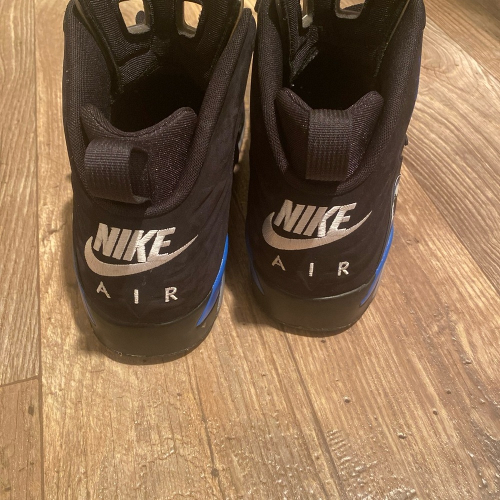 Nike Men's Black and Royal Blue Air Sneakers - Picture 2 of 7